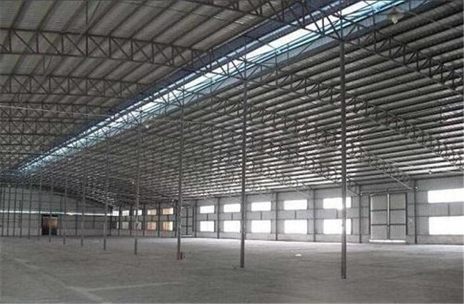 鋼結(jié)構(gòu)廠房的施工流程？